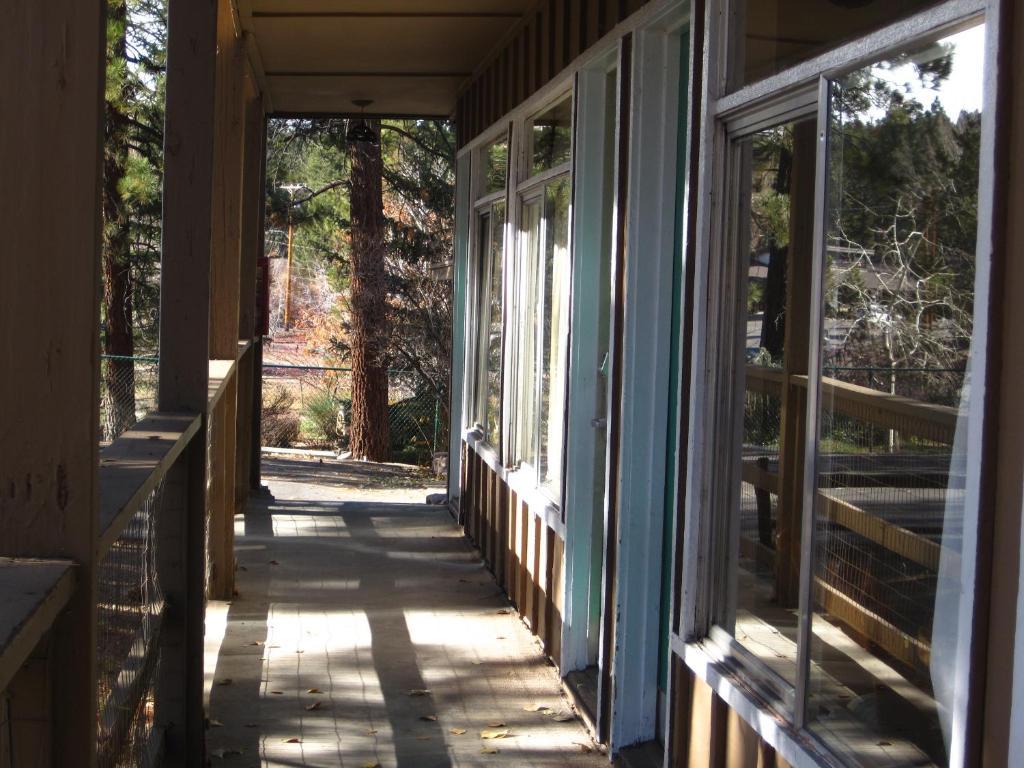 Big Bear Inn Big Bear Lake Buitenkant foto